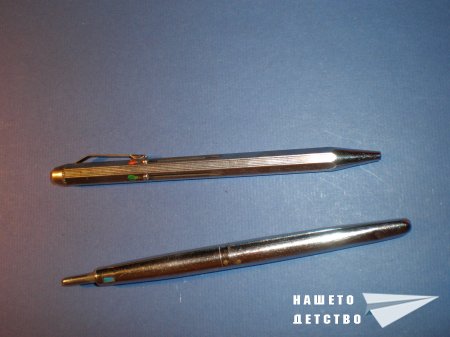 Дву-три-четири цветни химикалки