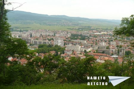 Рицарят на бялата дама – тридесет години по-късно