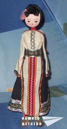 Кукли в носии