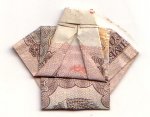 Хартиеното детство на една принцеса