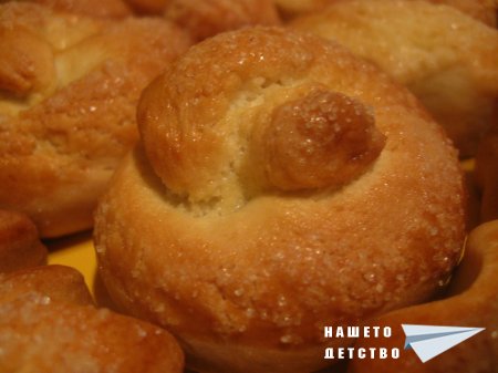 Вкусовете на моето детство - част I - зелник, курабийки, кекс, милинки, баклава, еклери-лебеди
