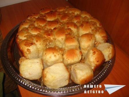 Вкусовете на моето детство - част I - зелник, курабийки, кекс, милинки, баклава, еклери-лебеди