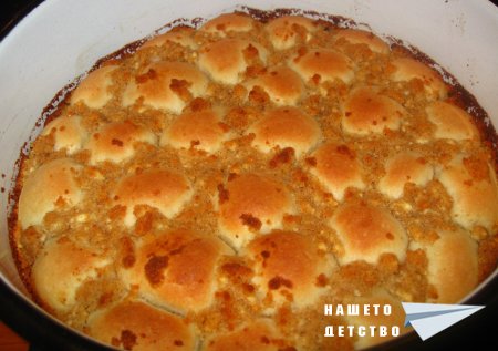Вкусовете на моето детство - част I - зелник, курабийки, кекс, милинки, баклава, еклери-лебеди