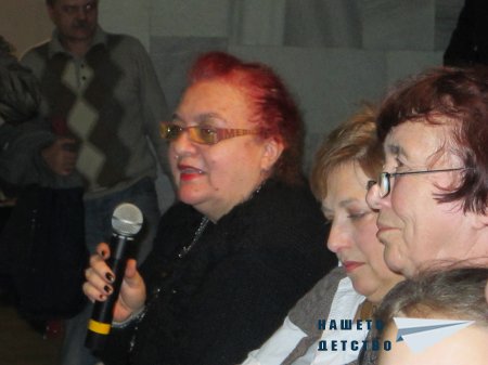 Телефеерията трябва да продължи! Телефеерията трябва да продължи!