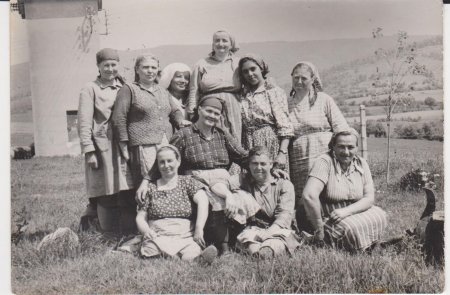 ПРАЗНИКЪТ И ДЕЛНИЦИТЕ